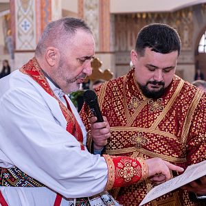 Чин умивання ніг!