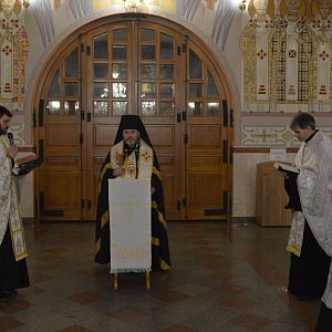 Велика вечірня із Литією