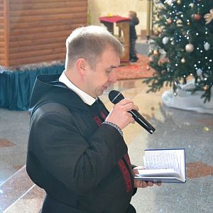 Митрополит Володимир привітав владику Василія з іменинами