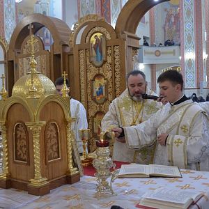 У Неділю Всепрощення кир Василій (Івасюк) очолив Літургію в Катедральному соборі м.Коломия