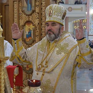 У Неділю Всепрощення кир Василій (Івасюк) очолив Літургію в Катедральному соборі м.Коломия