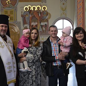 Владика Василій звершив богослужіння Великої Суботи та освятив паску