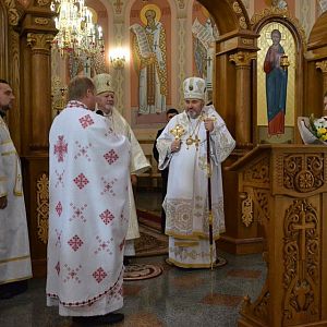 Митрополит Володимир привітав владику Василія з іменинами