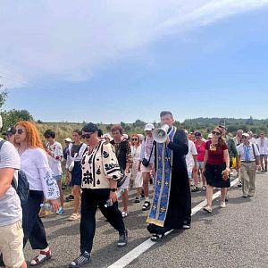 Піша проща до Зарваниці!