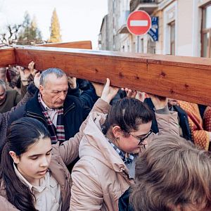 Хресна дорога по місту!