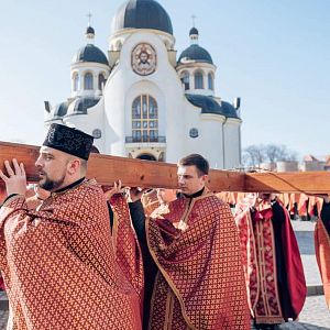 Хресна дорога по місту!
