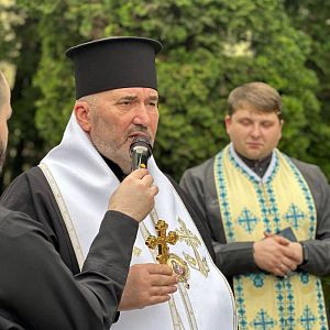 Молебень до Богородиці за мир!