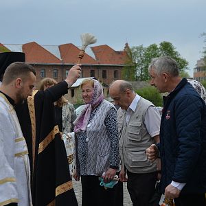 Владика Василій звершив богослужіння Великої Суботи та освятив паску