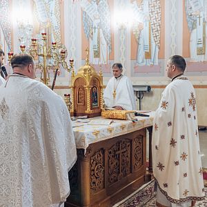 Різдвяна Свята Літургія!