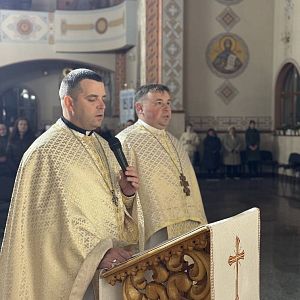 Молитовні чування!