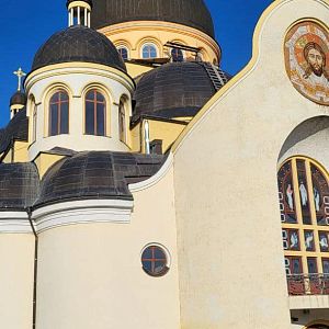 Заміна вікон у куполі собору!