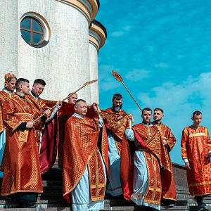 Виставлення Плащаниці!