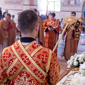 Вечірня з виставленням Плащаниці!