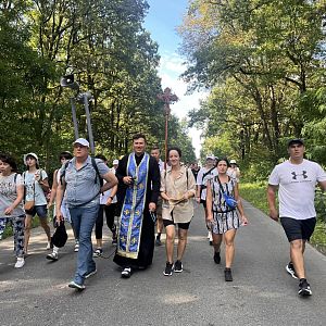 Проща до Зарваниці!
