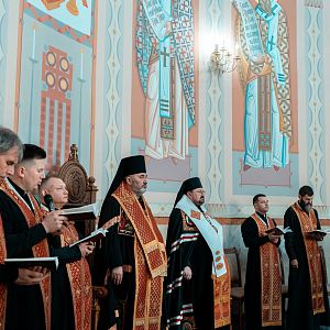 Виставлення Плащаниці!
