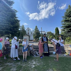 Проща до Зарваниці!