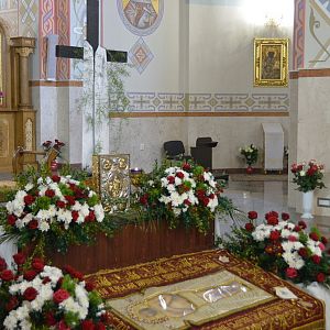 “Облишмо сьогодні всі турботи, проблеми і образи, бо Христос воскрес!”,- владика Василій (Івасюк)