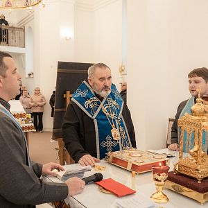 Молебень до Пресвятої Богородиці!