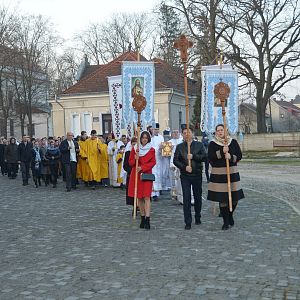 “Облишмо сьогодні всі турботи, проблеми і образи, бо Христос воскрес!”,- владика Василій (Івасюк)