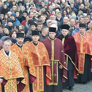 У Коломиї відбувся велелюдний хресний хід
