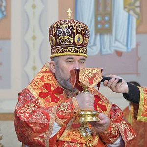 Владика Василій здійснив чин умивання ніг священикам єпархії