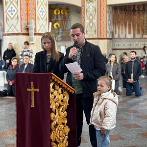 Хресна Дорога родин!