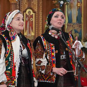 "Ой, радуйся, земле!"