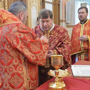 Владика Василій здійснив чин умивання ніг священикам єпархії