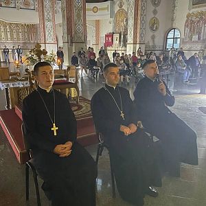 Поклоніння Хресту Господньому
