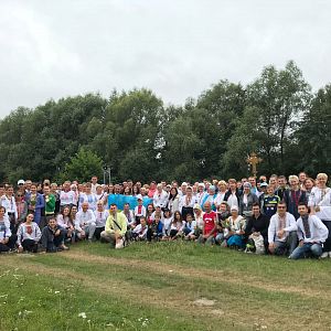 Загальноєпархіальна проща до Зарваниці