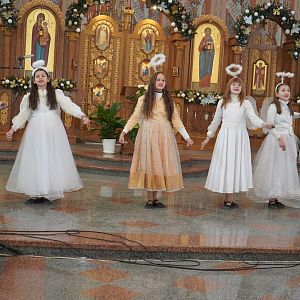 "Ой, радуйся, земле!"