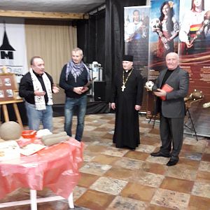 "Люди які творять єпоху"- у пам`ять за спочилим архиєреєм Миколаєм (Сімкайлом) у день його 65-ти річчя