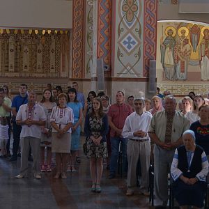 “Святий Дух – це світло, яке допомагає знайти правду житті”, – владика Василь (Івасюк) в свято П’ятидесятниці