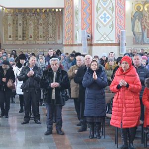 У Неділю Всепрощення кир Василій (Івасюк) очолив Літургію в Катедральному соборі м.Коломия