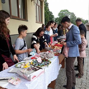 Благодійний ярмарок домашньої випічки
